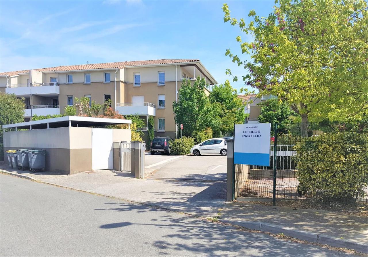 Tout Confort ! Climatisation, Calme, Piscine, Parking Gratuit, Terrasse, Wifi Carcassonne Exterior photo